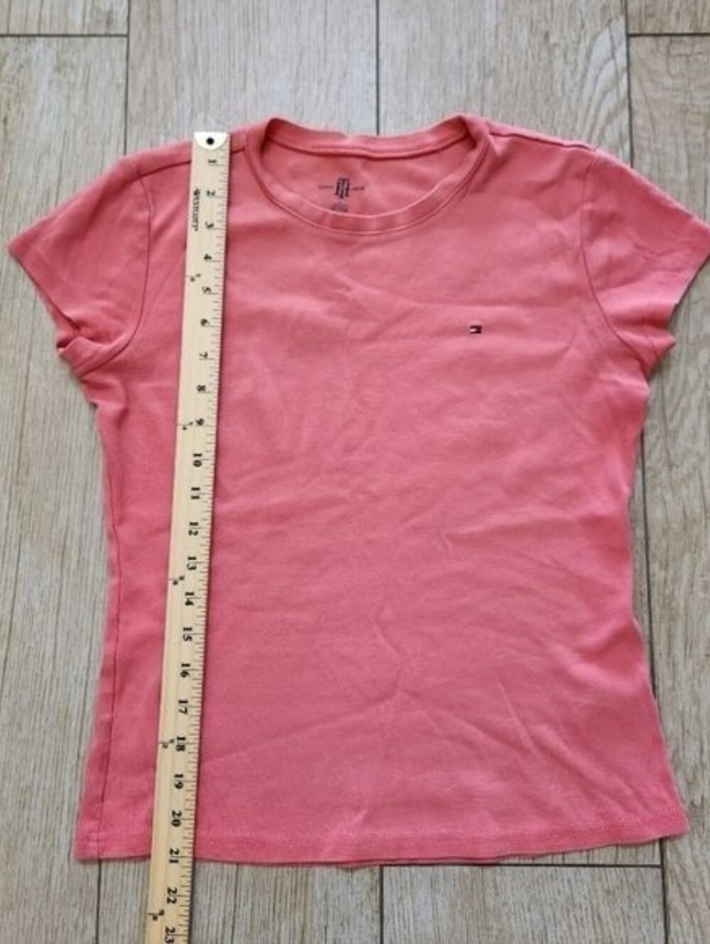4h agoTommy Hilfiger Coral Pink Short Sleeve T-Shirt - Picture 8 of 8